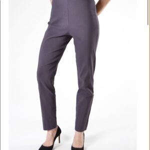 NWOT Equestrian brand DARK OLIVE GREEN Medium